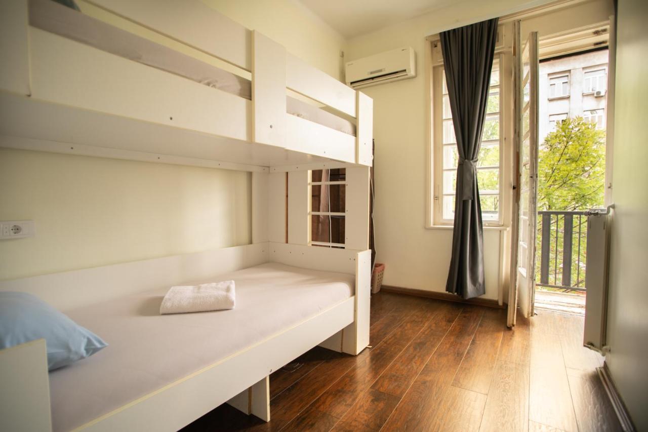 All In Hostel Βελιγράδι Εξωτερικό φωτογραφία