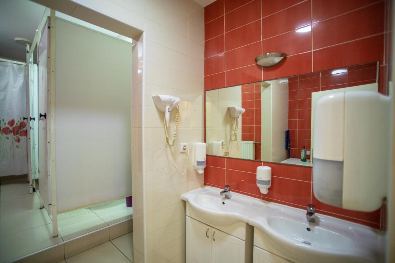 All In Hostel Βελιγράδι Εξωτερικό φωτογραφία